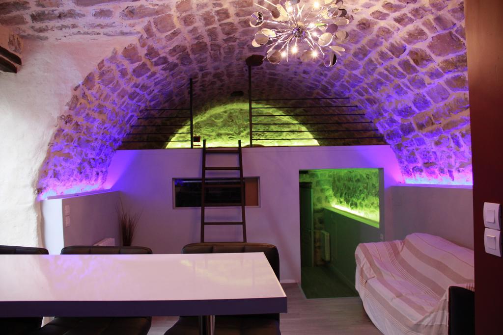 Gite De La Fontaine Paulhe Room photo