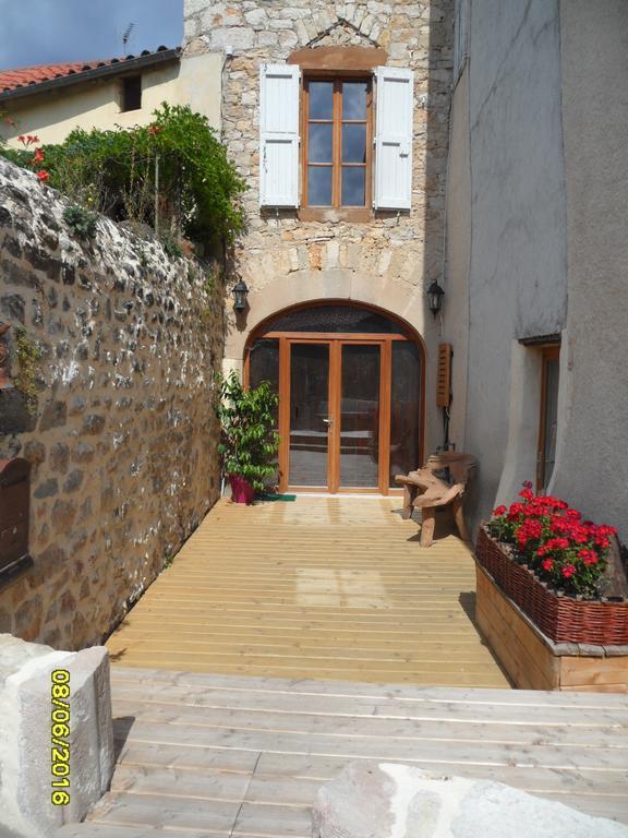 Gite De La Fontaine Paulhe Exterior photo